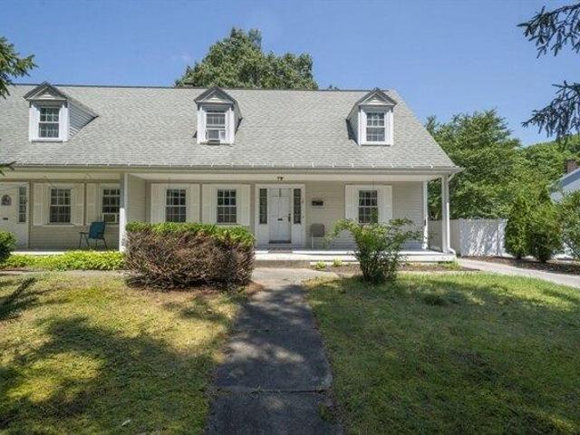 Condo for sale in Northbridge, Massachusetts