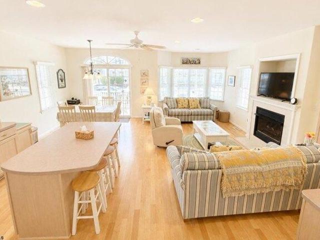 Condo for sale in Ocean City, New Jersey