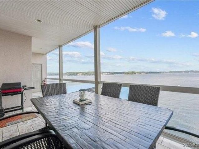 Condo for sale in Osage Beach, Missouri