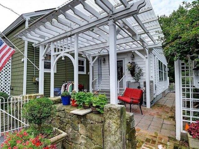 Condo for sale in North Oxford, Massachusetts
