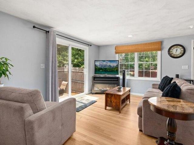 Condo for sale in Peabody, Massachusetts