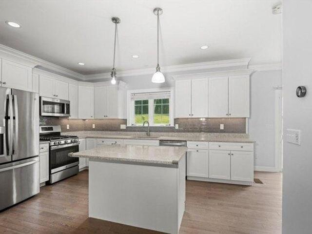 Condo for sale in Pepperell, Massachusetts