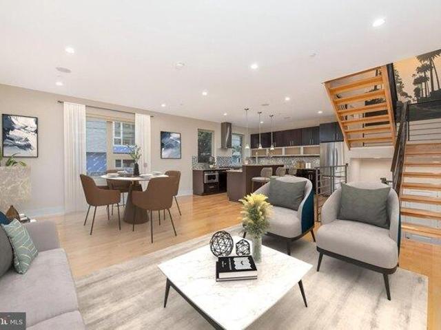 Condo for sale in South Philadelphia, Philadelphia