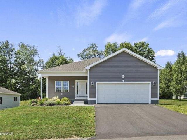 Condo for sale in Camp Sumner, Pittsfield