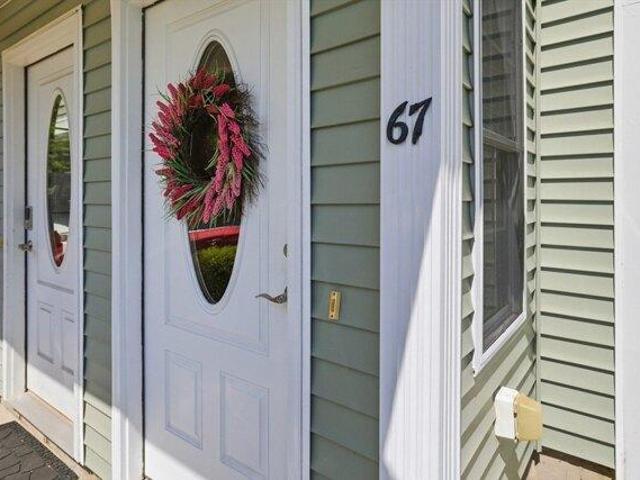 Condo for sale in Plainville, Massachusetts