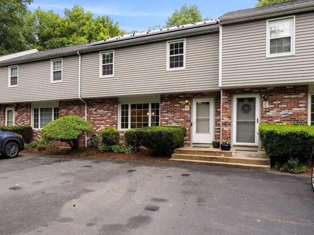 Condo for sale in Plainville, Massachusetts