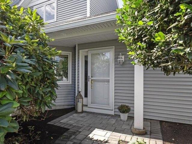Condo for sale in Manomet, Massachusetts