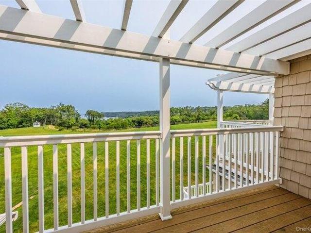 Condo for sale in Centereach, New York