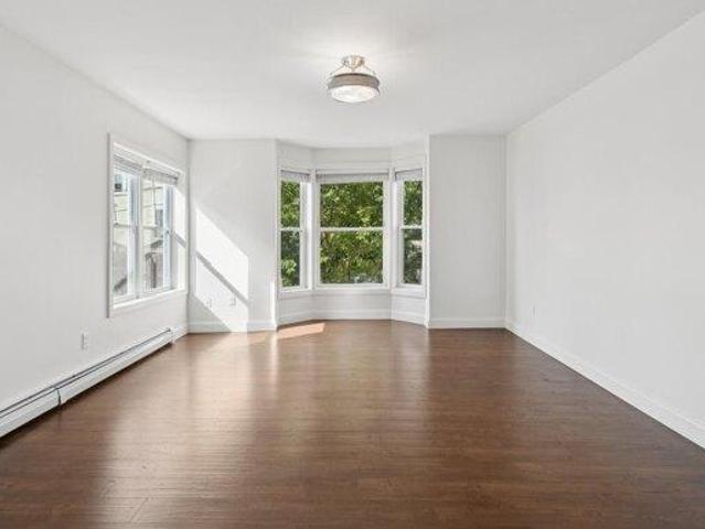 Condo for sale in Peaks Island, Maine