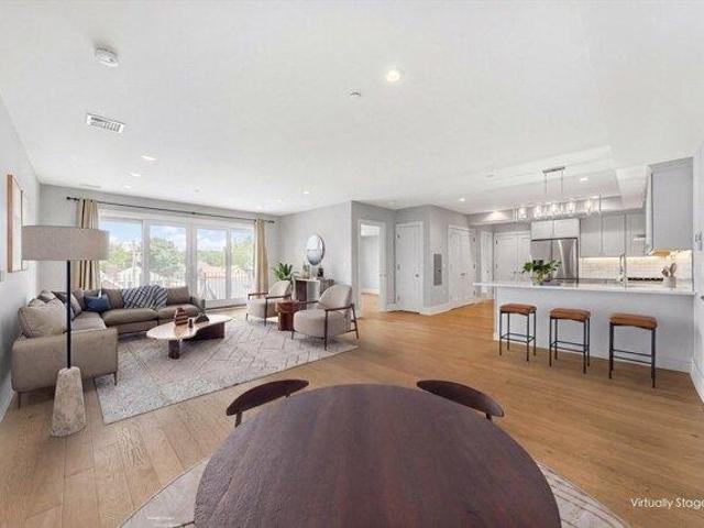 Condo for sale in Quincy, Massachusetts