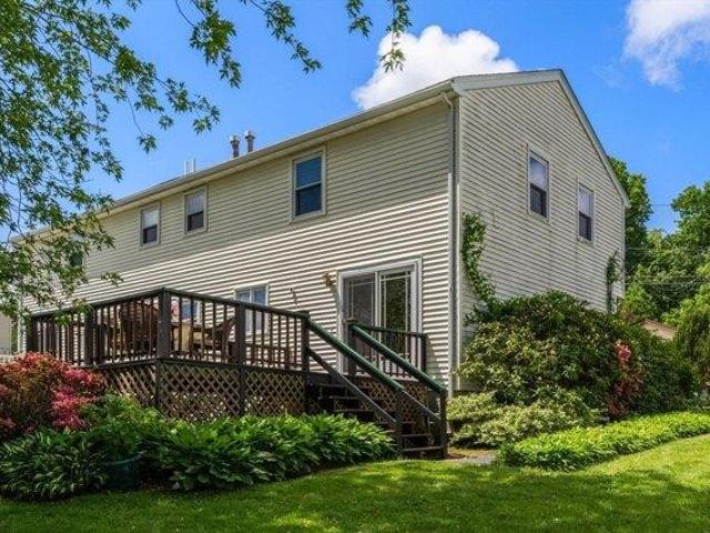 Condo for sale in Randolph, Massachusetts