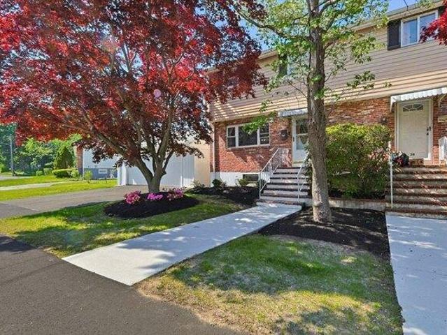Condo for sale in Randolph, Massachusetts