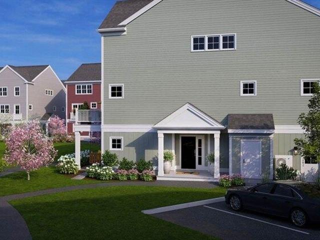 Condo for sale in Bristol, Massachusetts