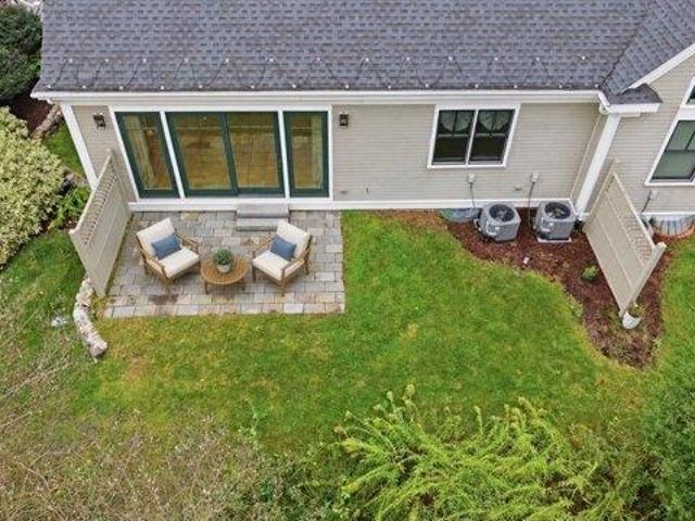 Condo for sale in Johnson Woods, Reading