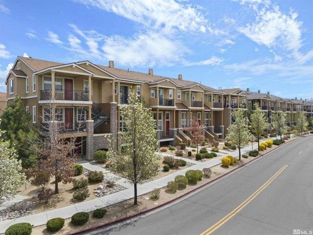 Condo for sale in Reno