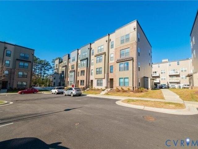 Condo for sale in Virginia