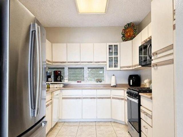 Condo for sale in Saint Thomas, Missouri