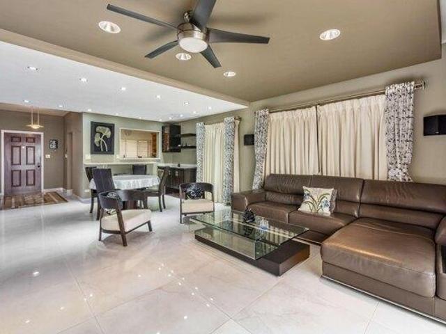 Condo for sale in Saint Thomas, Missouri