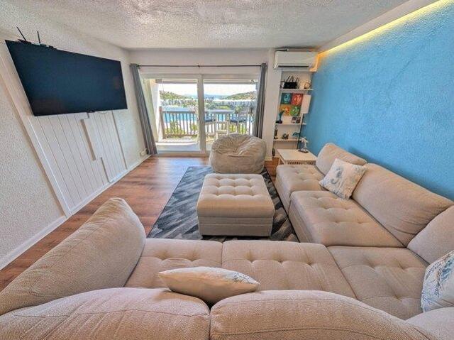 Condo for sale in Saint Thomas, Missouri
