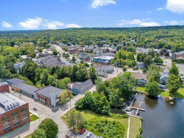 Condo for sale in Sanford, York County