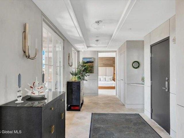 Condo for sale in Saratoga Springs