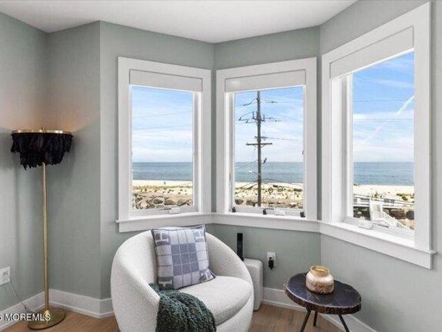 Condo for sale in Monmouth, New Jersey