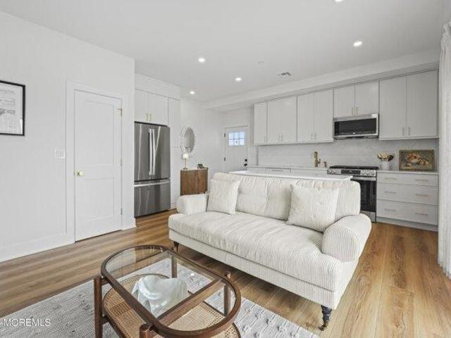 Condo for sale in Seaside Heights, New Jersey