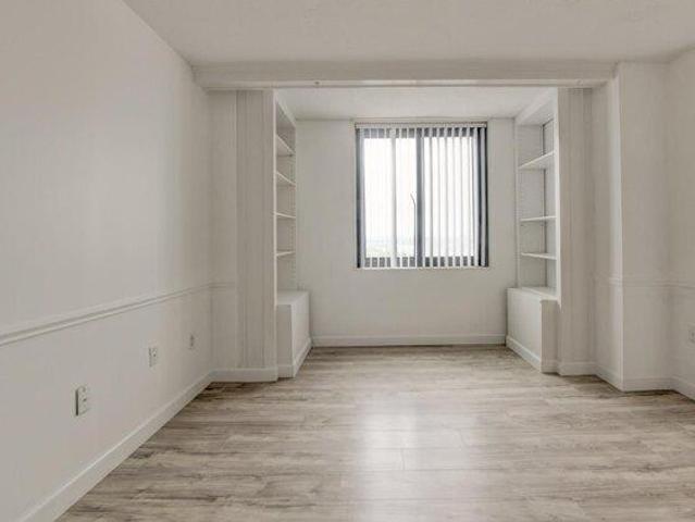 Condo for sale in Hudson, New Jersey