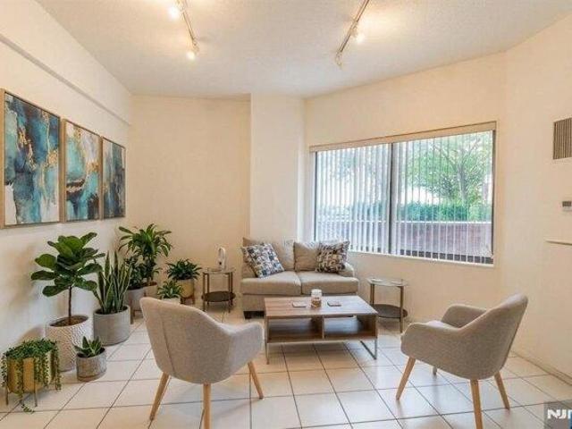 Condo for sale in Hudson, New Jersey