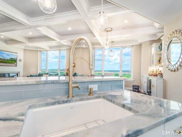 Condo for sale in Shelton, Connecticut