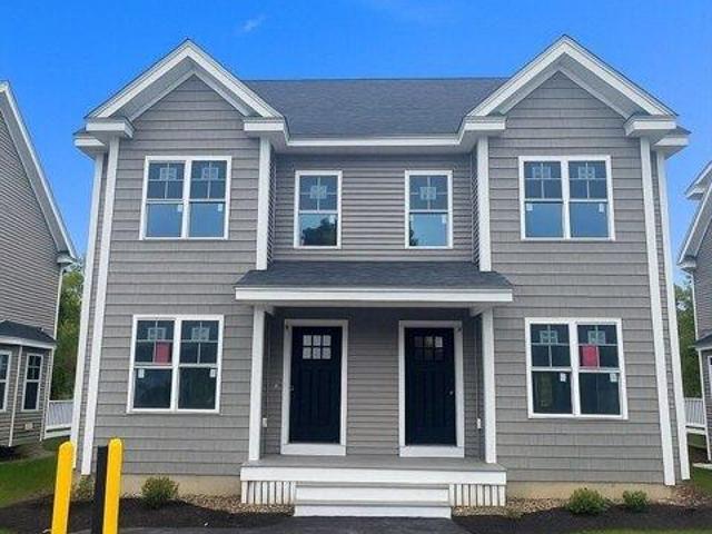 Condo for sale in Shirley, Massachusetts