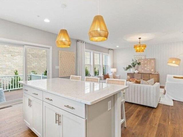 Condo for sale in Shrewsbury, Massachusetts