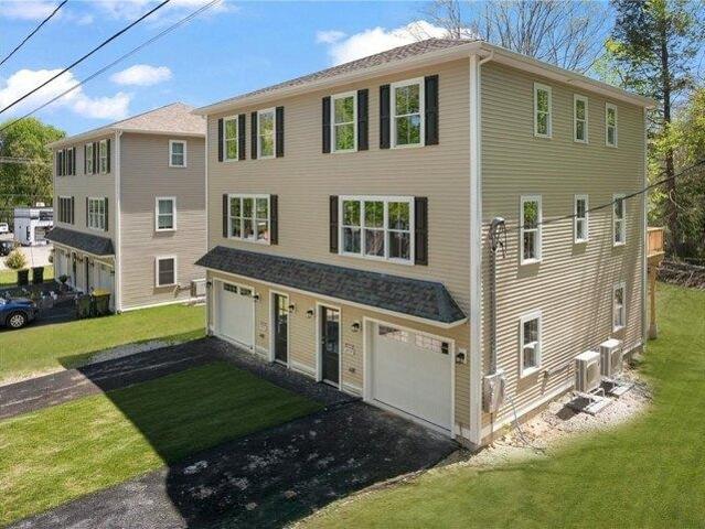 Condo for sale in Smithfield, Rhode Island