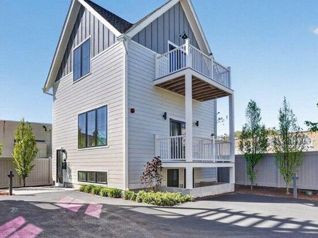Condo for sale in Somerville, Massachusetts