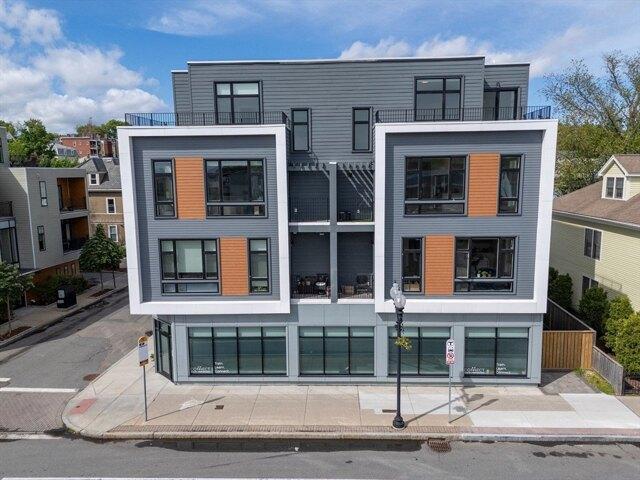 Condo for sale in Somerville, Massachusetts