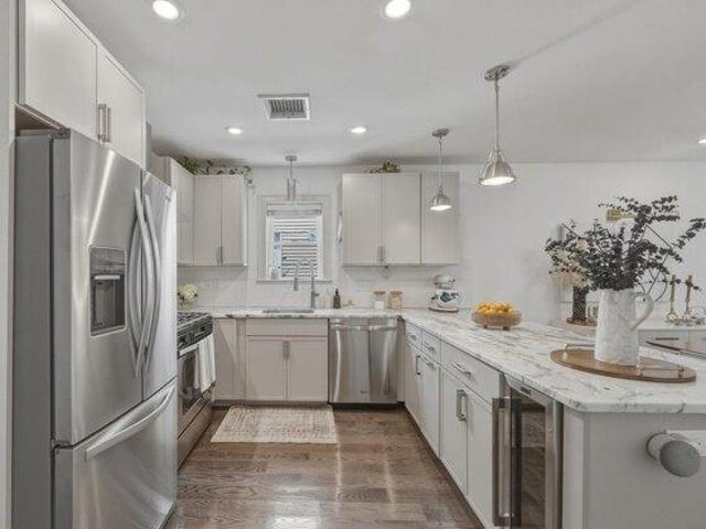 Condo for sale in Winter Hill, Somerville, Massachusetts, Somerville