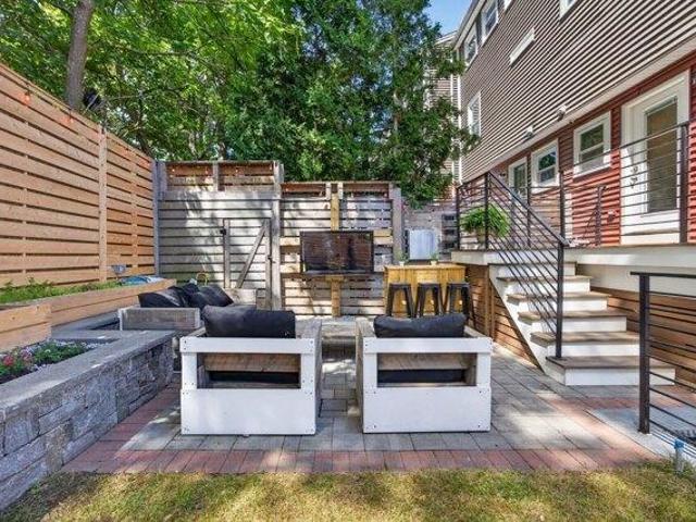 Condo for sale in West Somerville, Somerville