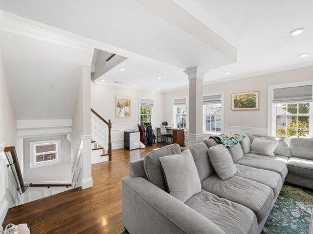 Condo for sale in Winter Hill, Somerville, Massachusetts, Somerville