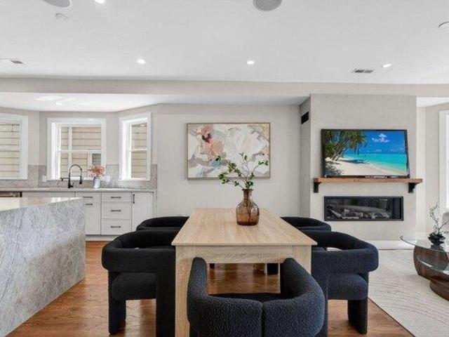 Condo for sale in Spring Hill Historic District, Somerville