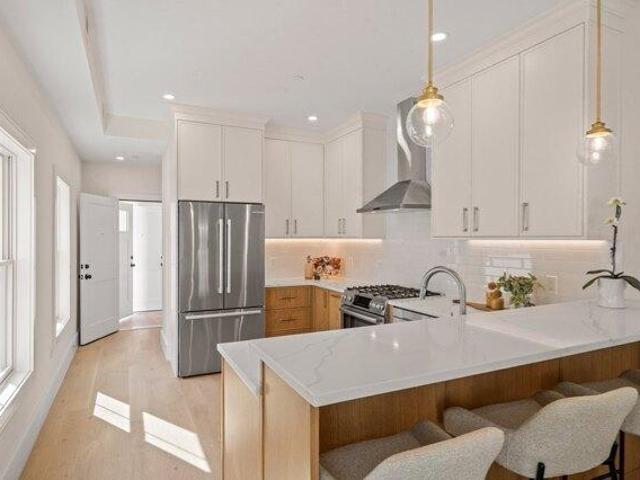 Condo for sale in Magoun Square, Somerville