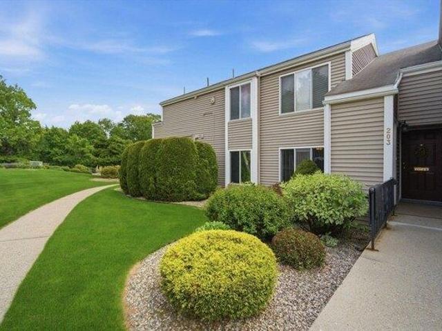 Condo for sale in Hampden, Massachusetts