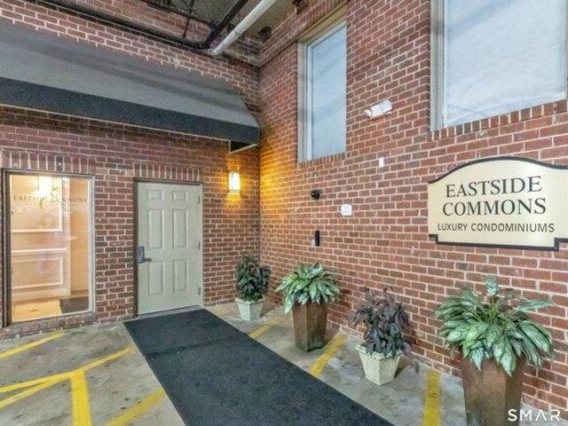 Condo for sale in Cos Cob, Connecticut