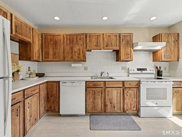 Condo for sale in Cos Cob, Connecticut