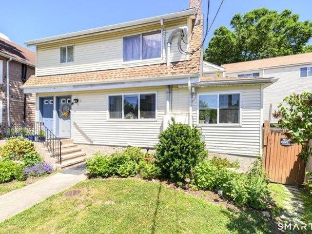 Condo for sale in Cos Cob, Connecticut