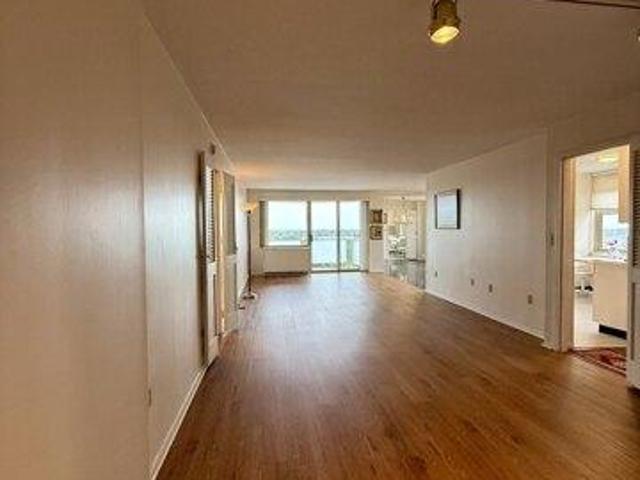 Condo for sale in Cos Cob, Connecticut