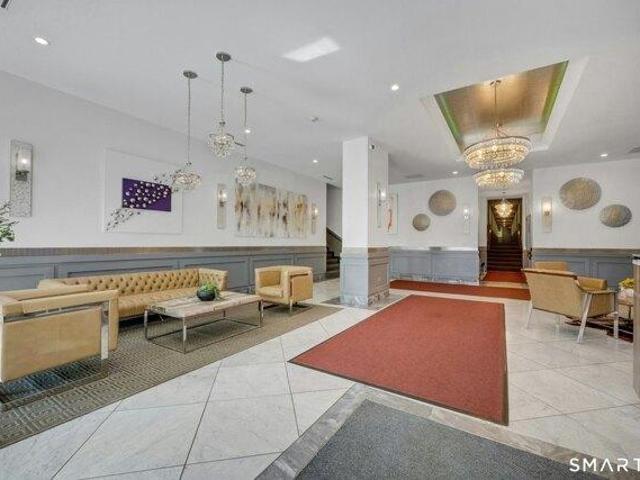 Condo for sale in Glenbrook, Stamford