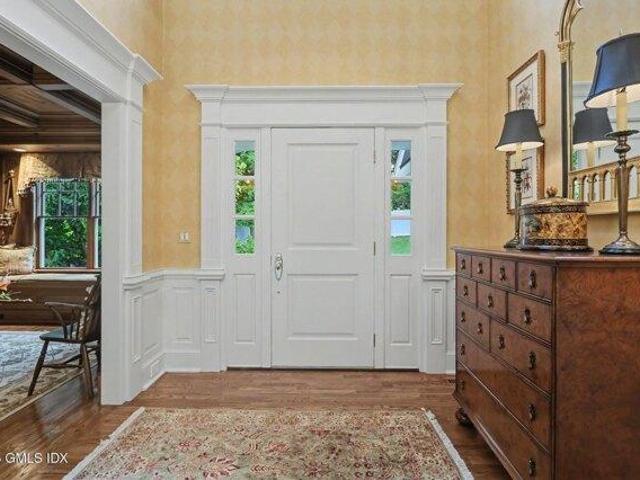 Condo for sale in Turn of River, Stamford