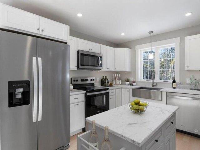 Condo for sale in Standish, Maine