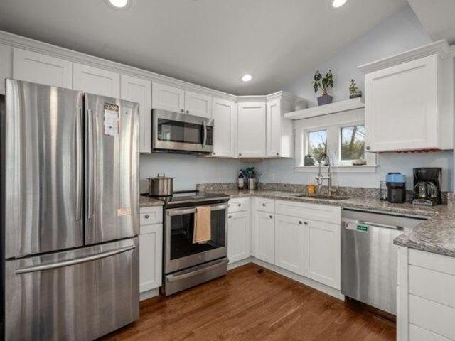 Condo for sale in Stoneham, Massachusetts