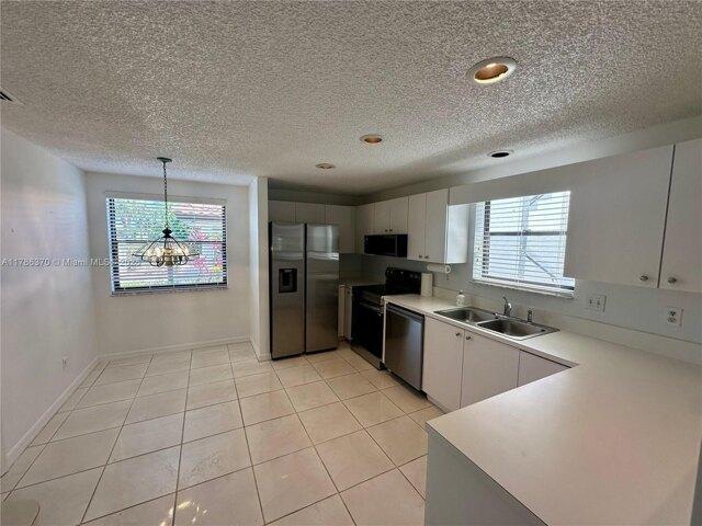 Condo for sale in Stuart